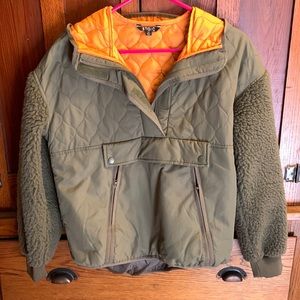 Stoic Olive Green Pullover - size small